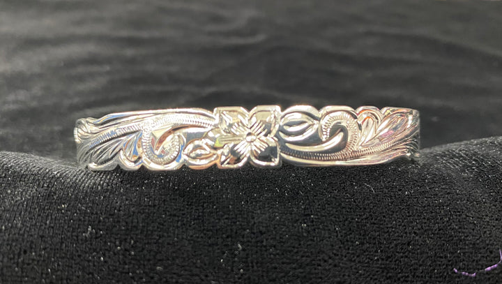 Single Plumeria in Silver or Gold